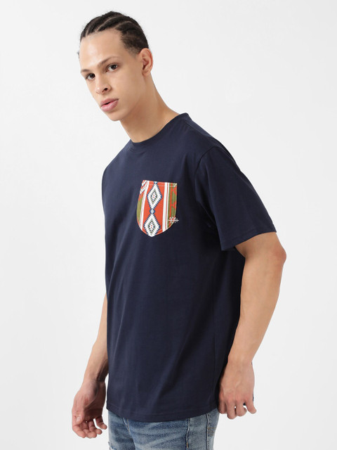 Lee Round Neck Cotton T-shirt With Aztec Print Patch Pocket - Image 4