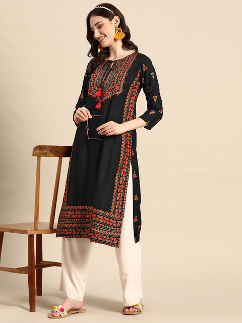 Sangria Floral Yoke Printed Mirror Work Kurta - Image 6