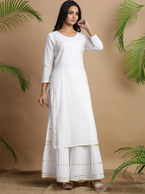 Juniper Ethnic Motif Yoke Design Thread Work Cotton Kurta - Image 3