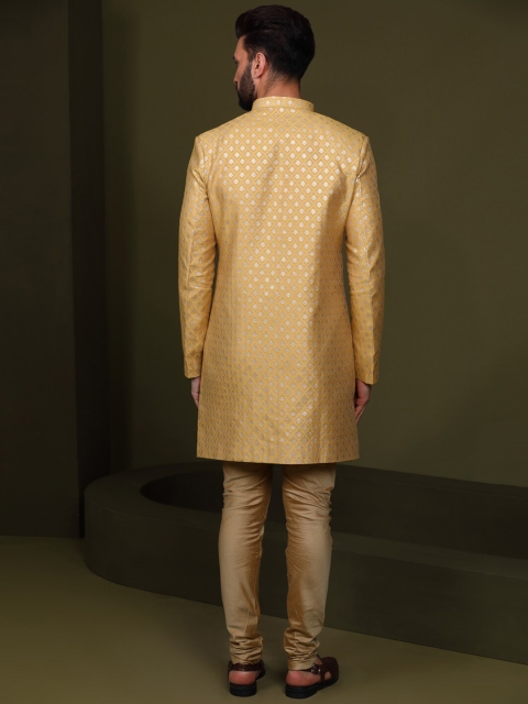KISAH Men Woven Design Mandarin Collar Indowestern Sherwani Set - Image 5