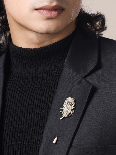 COSA NOSTRAA Men Peacock Grace Lapel Pin Brooch - Image 6