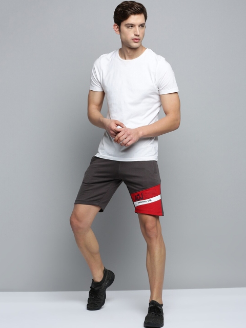 SHOWOFF Men Regular Fit Sports Shorts - Image 4