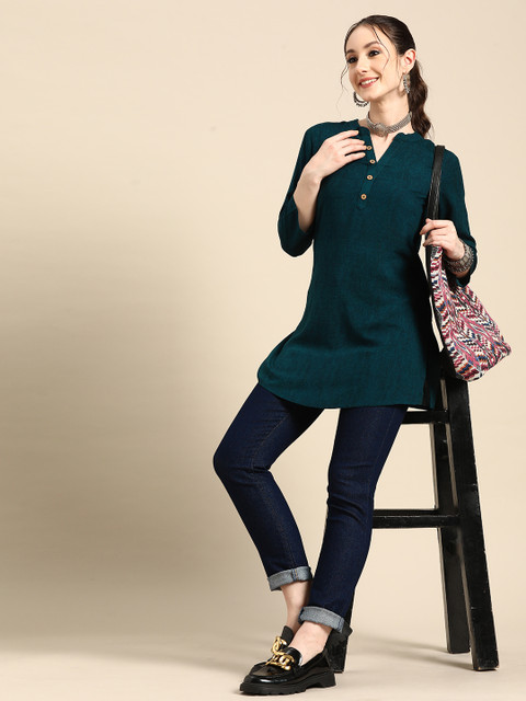 Sangria Printed Mandarin Collar Short Kurti