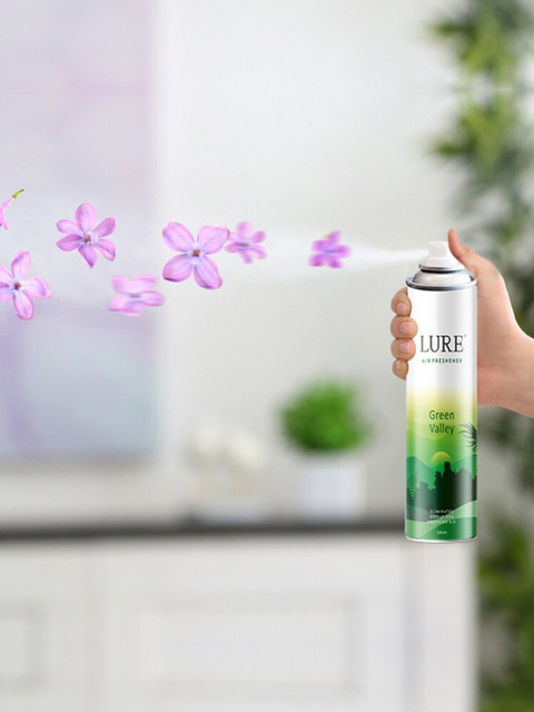 LURE 2 Pieces of Air Freshener - Green Valley - 220ml Each - Image 2