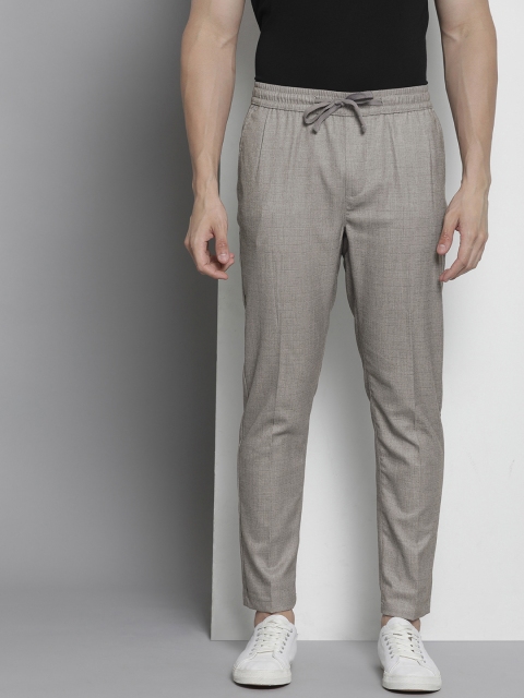 The Indian Garage Co Men Regular Fit Pleated Trousers