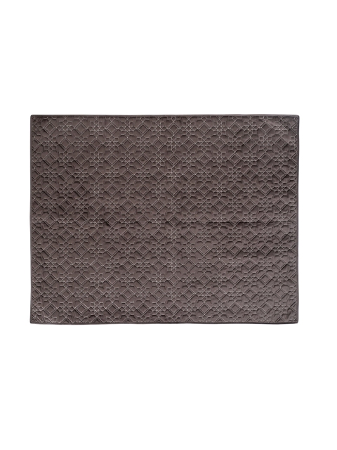 Nestasia Brown Quilted 6-Seater Velvet Table Cloth - Image 3