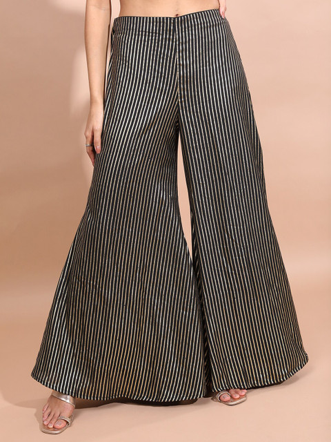 Vishudh Women Black & Gold-Toned Striped Flared Palazzos