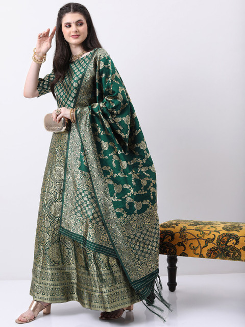 Vishudh Green Ethnic Motifs semi-stitched Blouse and Lehenga & Blouse With Dupatta - Image 6