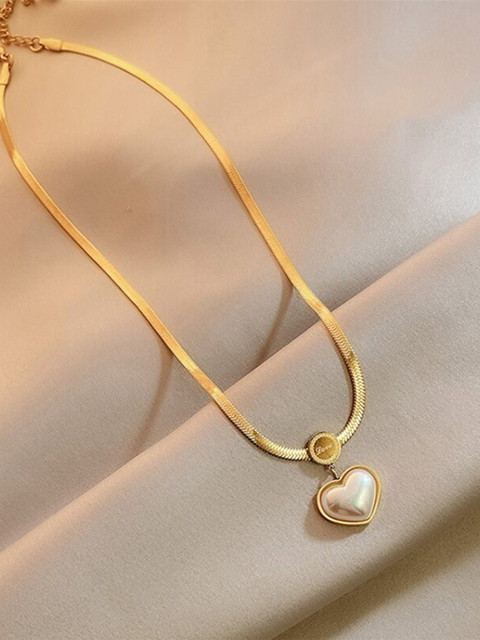 VIEN Gold-Plated Flat Snake Chain Heart-Shaped Pearl Necklace