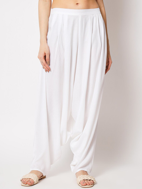 9rasa Women Mid Rise Loose Fit Cowl Salwar