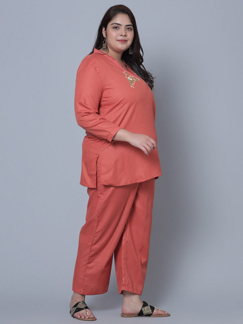 Bani Women Plus Size Floral Embroidered Kurti with Trousers - Image 4