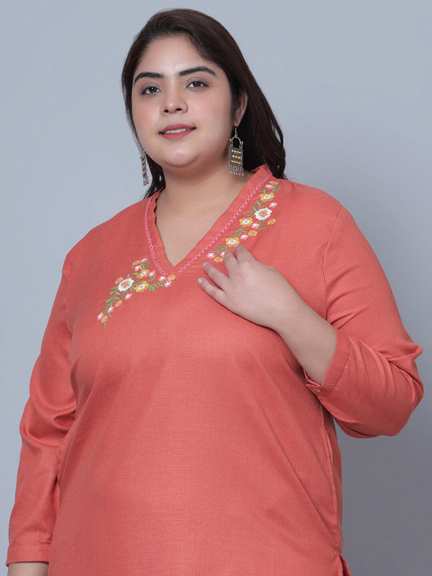 Bani Women Plus Size Floral Embroidered Kurti with Trousers - Image 2