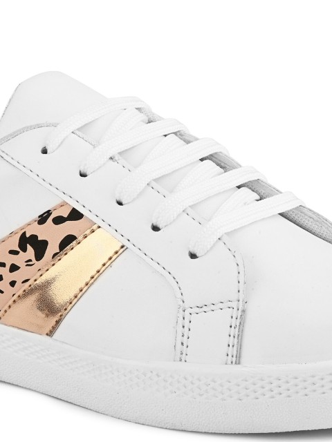 Longwalk Women Printed Lightweight Sneakers - Image 6