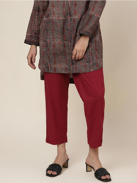 Home niche-market02 37 Fabindia Women Mid-Rise Cotton Trousers
