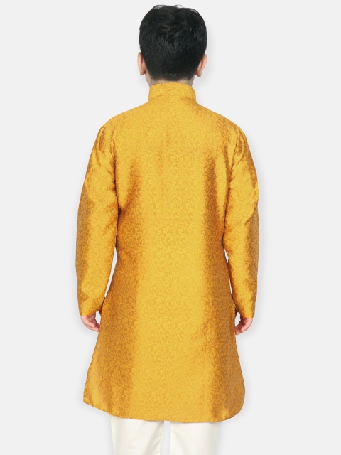 SG YUVRAJ Boys Woven Design Jacquard Kurta - Image 4
