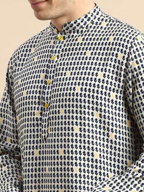 Amodh by Kisah Floral Printed Straight Kurta - Image 2