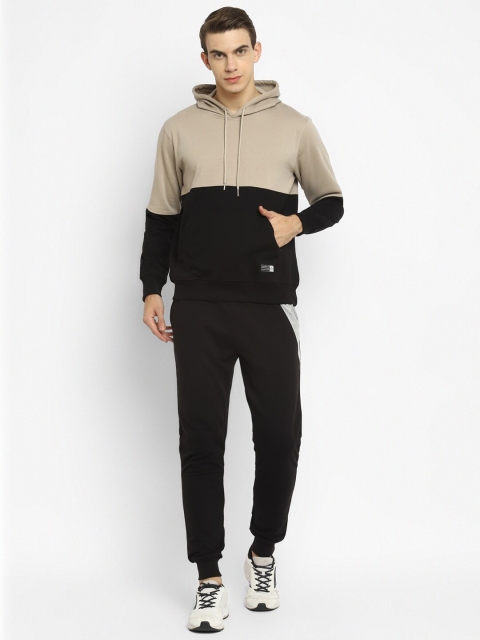 Alan Jones Colourblocked Hooded Pullover Sweatshirt - Image 6