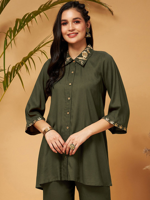 Shae by SASSAFRAS Zari Embroidered Shirt Collar Tunic Top With Palazzos Co-Ords - Image 7