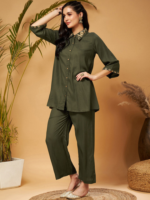 Shae by SASSAFRAS Zari Embroidered Shirt Collar Tunic Top With Palazzos Co-Ords - Image 4