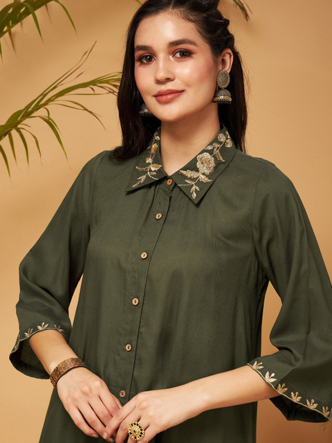 Shae by SASSAFRAS Zari Embroidered Shirt Collar Tunic Top With Palazzos Co-Ords - Image 2