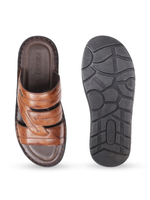 Metro Men Textured Leather Comfort Sandals - Image 4
