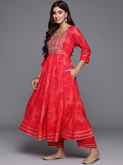 Libas Bandhani Printed Pleated Mirror Work Kurta with Trousers & Dupatta - Image 6