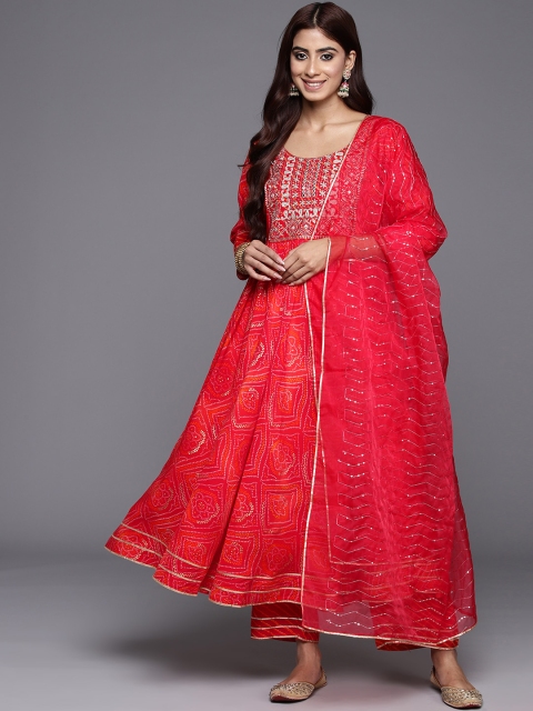 Libas Bandhani Printed Pleated Mirror Work Kurta with Trousers & Dupatta - Image 5
