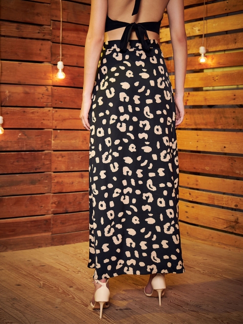 Berrylush Black Flared Maxi Skirt - Image 3