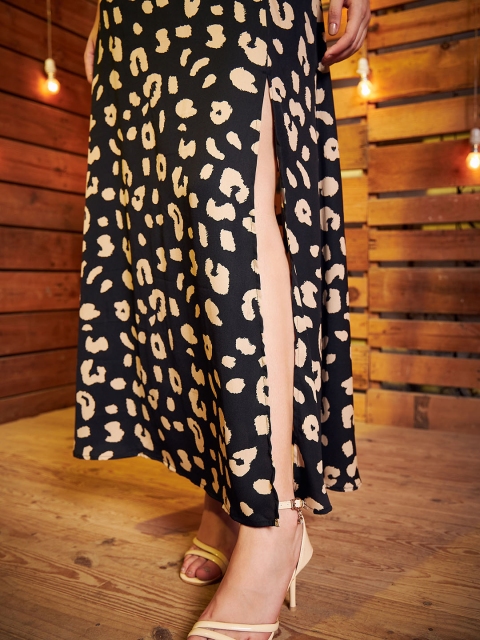 Berrylush Black Flared Maxi Skirt - Image 6
