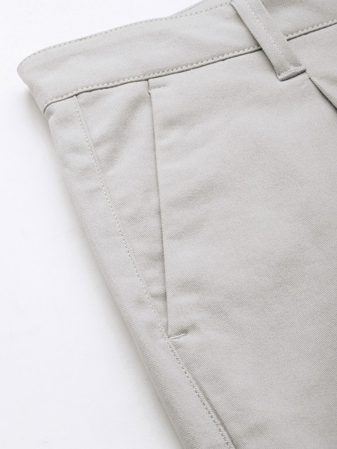 Harvard Men Solid Mid-Rise Slim Fit Regular Shorts - Image 6
