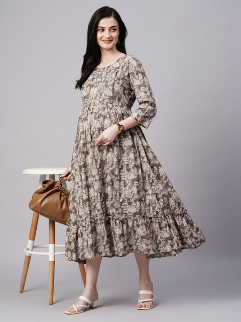 Aanyor Florals Print Gathered Detail Cotton Maternity Fit and Flare Dress - Image 6