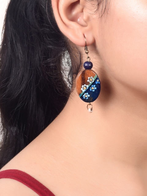 AAKRITI ART CREATIONS Brass-Plated Contemporary Drop Earrings - Image 4