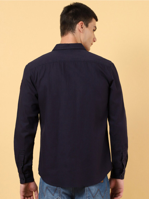 Wrangler Spread Collar Opaque Cotton Casual Shirt - Image 5