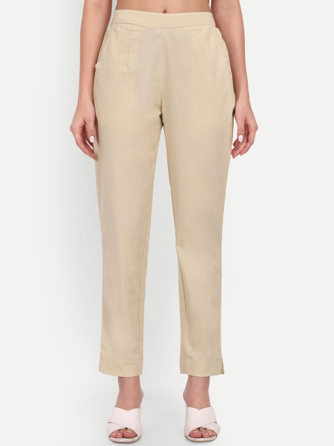 githaan Women Relaxed Straight Leg Mid-Rise Easy Wash Cotton Trousers