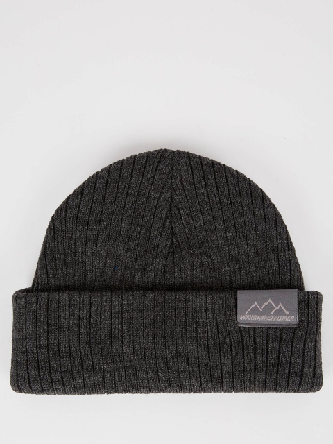 DeFacto Ribbed Self Design Acrylic Beanie