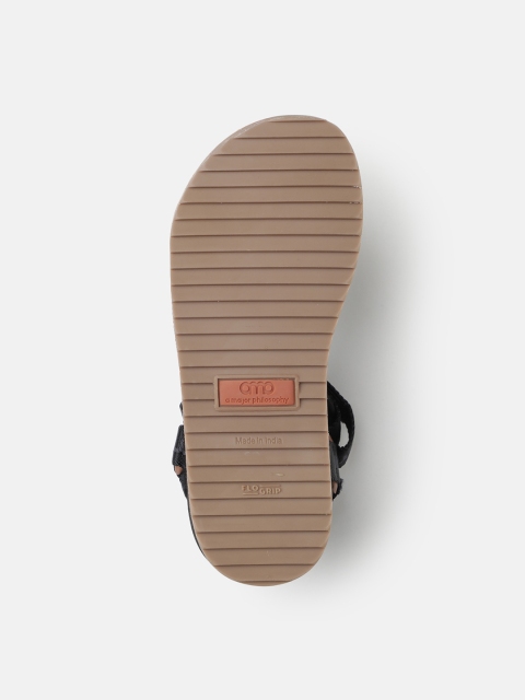 AMP Men Sports Sandals With Velcro Closure - Image 3
