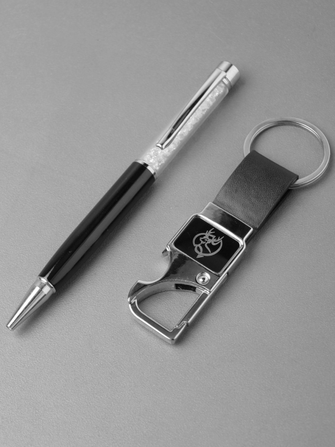 ZEVORA Men Leather Belt Keychain & Pen - Image 3