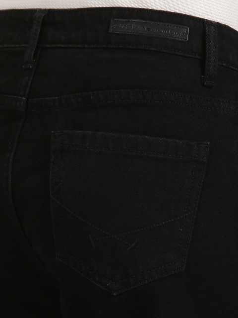U.S. Polo Assn. Women Bootcut Mid-Rise Dark Shade Cotton Clean Look Jeans - Image 6