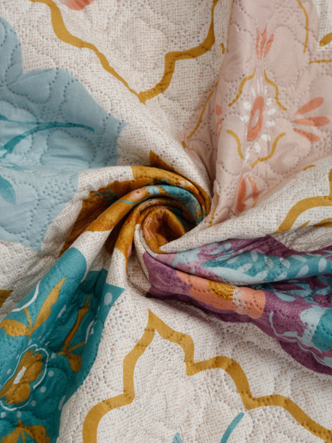 DREAM WEAVERZ Purple & Yellow Printed Double King Quilted Bed Cover With 2 Pillow Covers - Image 4