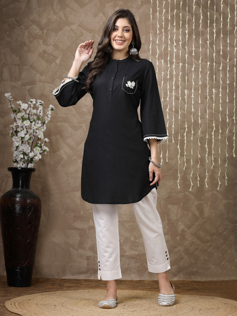 Nayam By Lakshita Floral Embroidered Pure Cotton Kurti