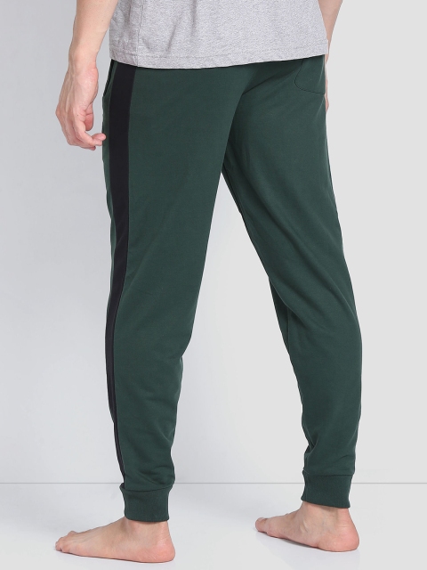 U.S. Polo Assn. Men Mid Rise Contrast Panel Tapered Cotton OJ001 Lounge Joggers - Image 4