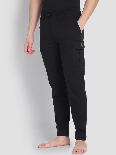 U.S. Polo Assn. Men Mid Rise Lightweight Utility Cargo Joggers - Image 2