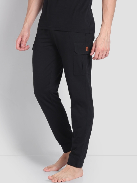 U.S. Polo Assn. Men Mid Rise Lightweight Utility Cargo Joggers - Image 3