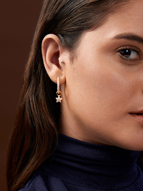 MINUTIAE Gold-Plated Star Shaped Drop Earrings - Image 8