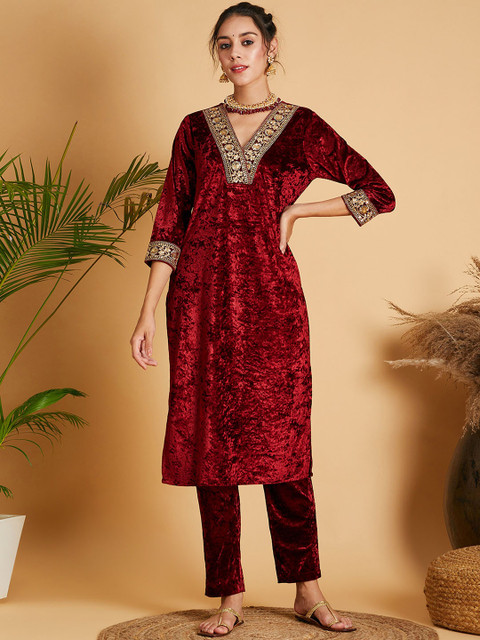 Shae by SASSAFRAS Maroon Floral Yoke Design Sequinned Velvet Straight Kurta - Image 6