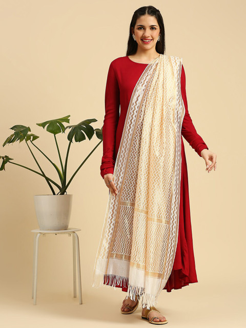 Dupatta Bazaar Woven Design Zari Dupatta - Image 4