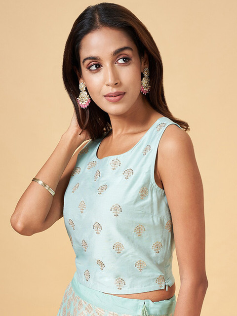 RANGMANCH BY PANTALOONS Floral Embroidered Scoop Neck Crop Top - Image 3