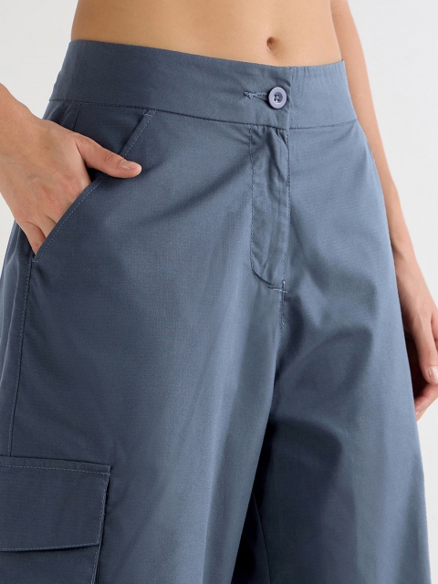 Bewakoof Women Baggy Oversized Cargo Parachute Pants - Image 5