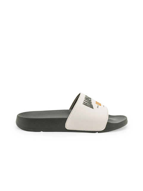 Red Tape Men Printed Lightweight Sliders - Image 4