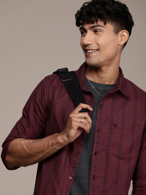 WROGN Men Pure Cotton Striped Casual Shirt